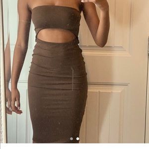 BROWN MIDI DRESS YOU CAN WEAR TWO
WAYS WITH OR WITHOUT TURTLENECK